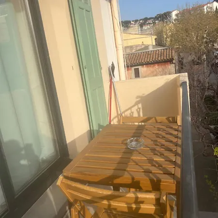 Le A Cassis,top Emplacement,parking,double Balcon דירה *