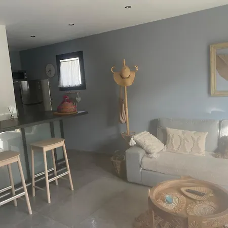 Apartment Le A Cassis,top Emplacement,parking,double Balcon *